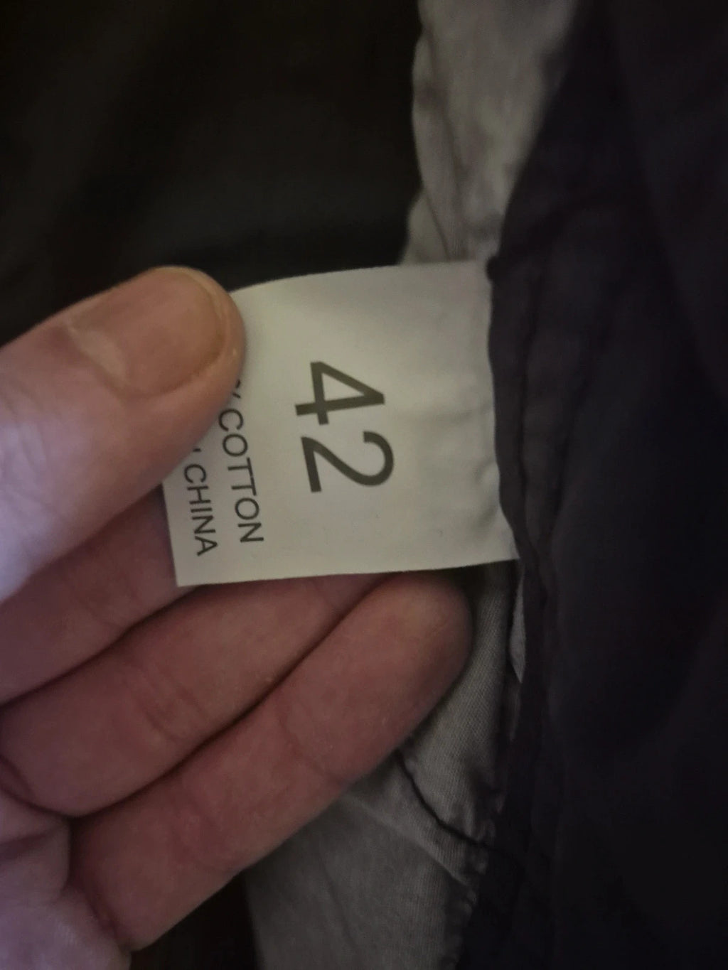 Vatinnt grey cargo shorts with zipper pockets and casual design, size 42.