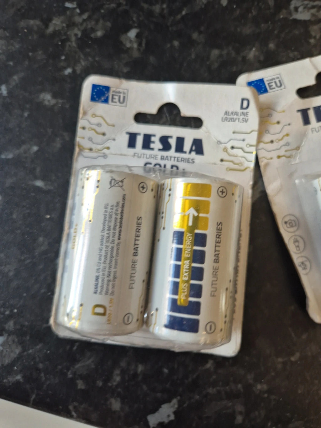 Tesla white general purpose batteries size C and D, brand new, multiple available.