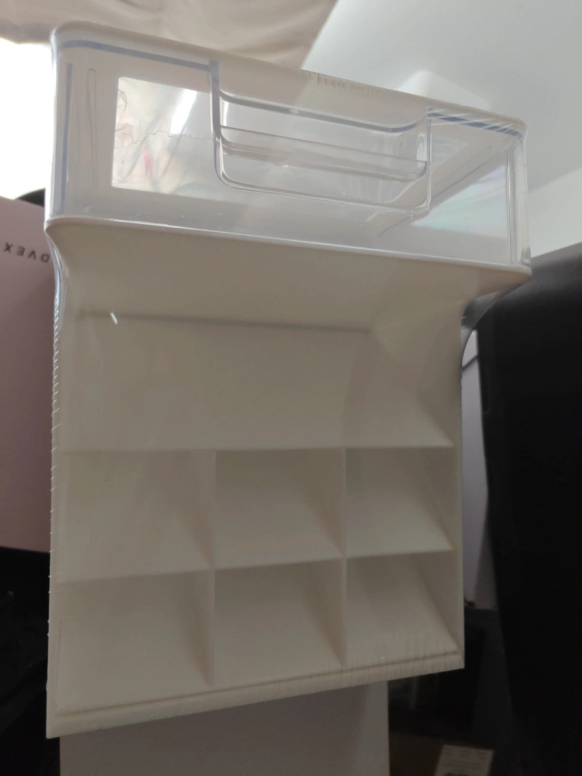 Advex GP white desk organiser with sleek design and multiple compartments.
