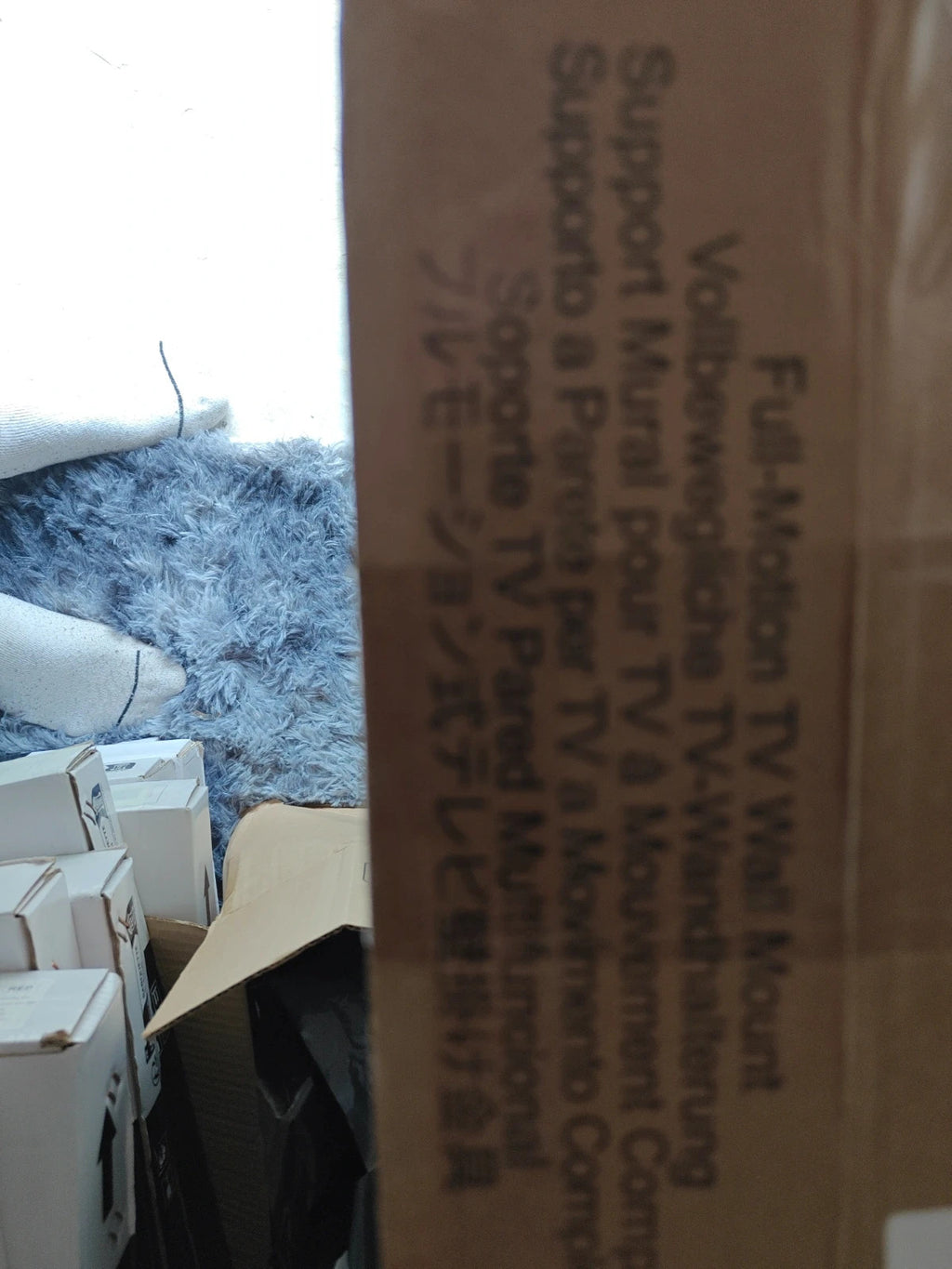 Qilive black motor vehicle suspension parts new in box with sleek design.